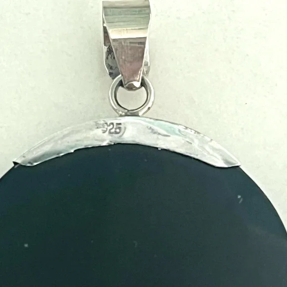 Abalone Shell Silver Pendant - Picture 5 of 6